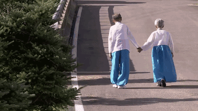 宁夏境内腾格里沙漠锁边整体完成